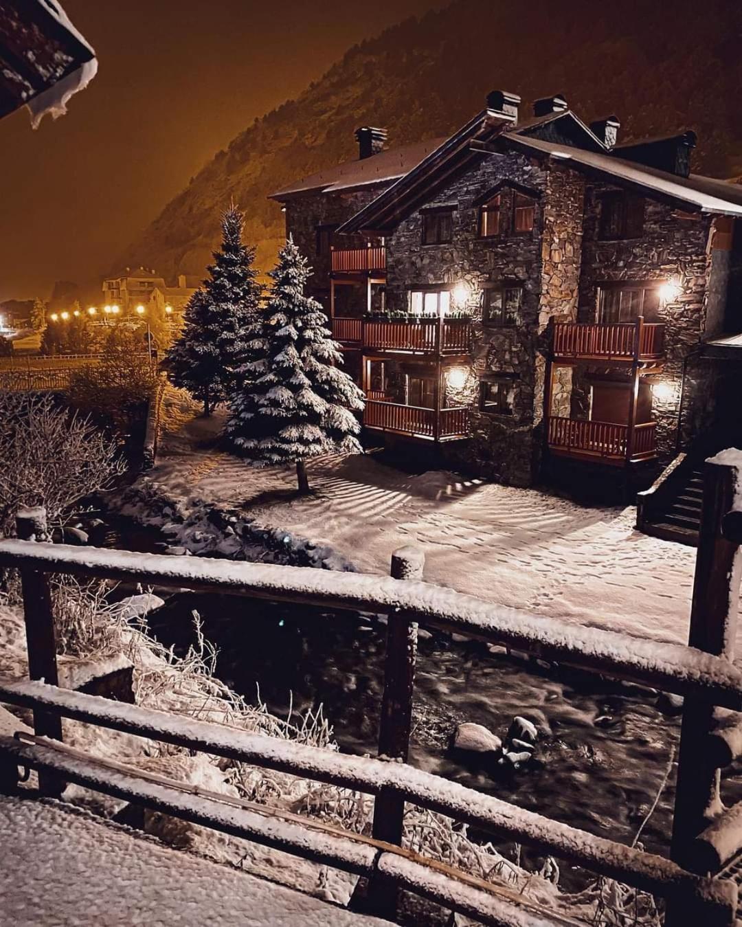Apartamento Vall de Incles WiFi Párking Gratis Soldeu Esterno foto